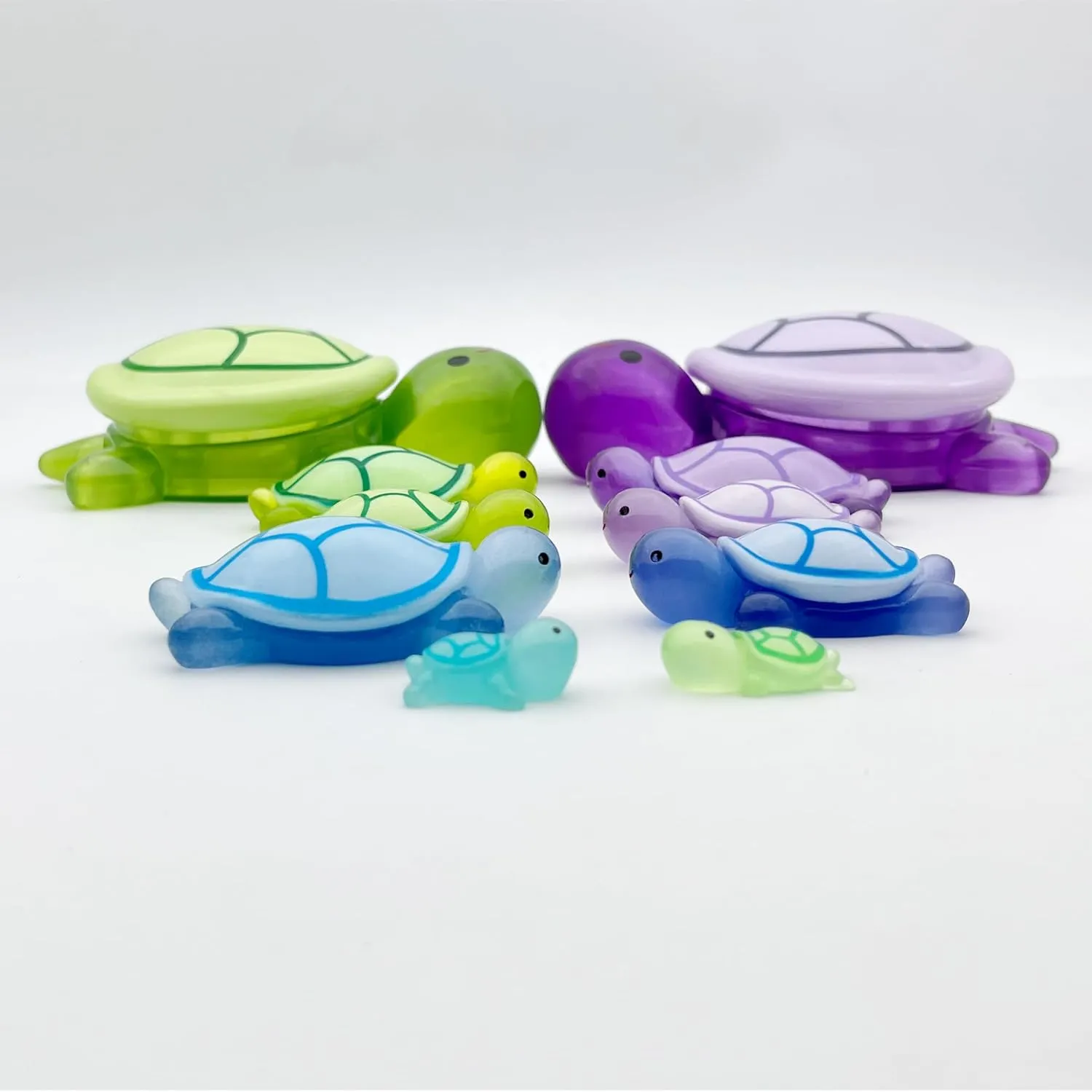 20 Pcs Turtle Family Resin Ornament Sea Turtle Models Statues Tortoise Decor Accessories Miniature Animal Decoration for Fairy Garden Micro Landscape Fish Tank Plant Bonsai Dollhouse (Purple)