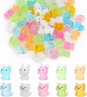 60pcs Luminous Miniature Cat Figurines, 2 Styles Mini Glow in The Dark Tiny Cat Little Resin Animals Small Cat Statues for Dollhouse Garden Cake Decoration DIY Craft