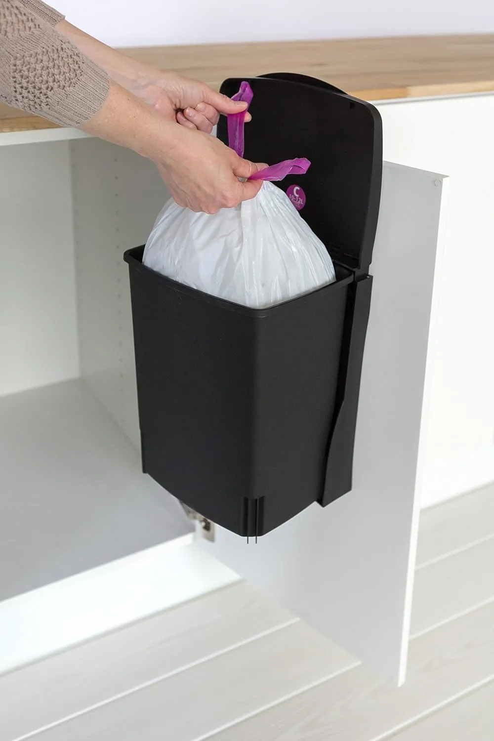 Brabantia 2.6 Gal Built-in Cupboard Trash Can (Black) Mounted Hidden Compact Storage for Kitchen (Min Space H10.63xW9.06xD13.39)