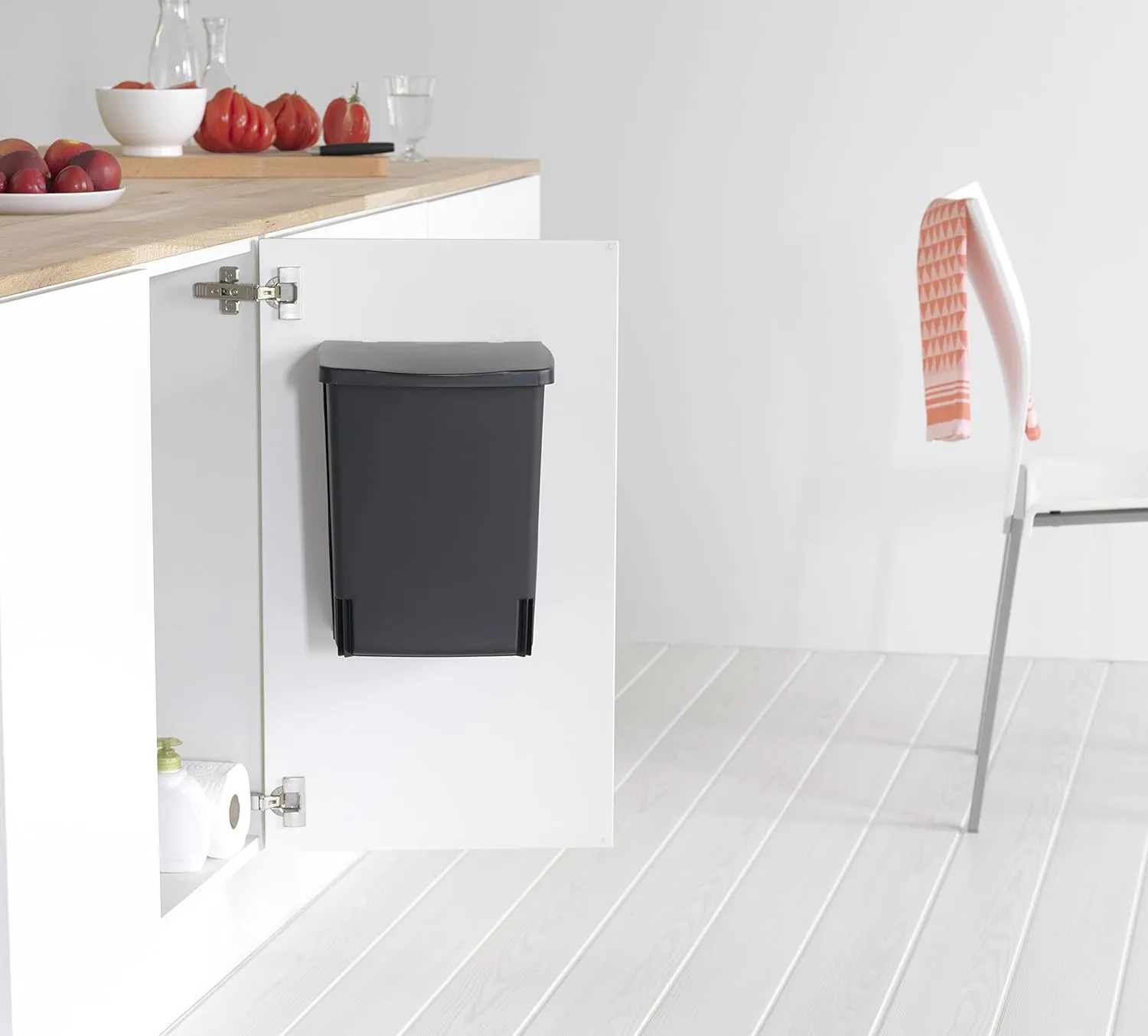 Brabantia 2.6 Gal Built-in Cupboard Trash Can (Black) Mounted Hidden Compact Storage for Kitchen (Min Space H10.63xW9.06xD13.39)