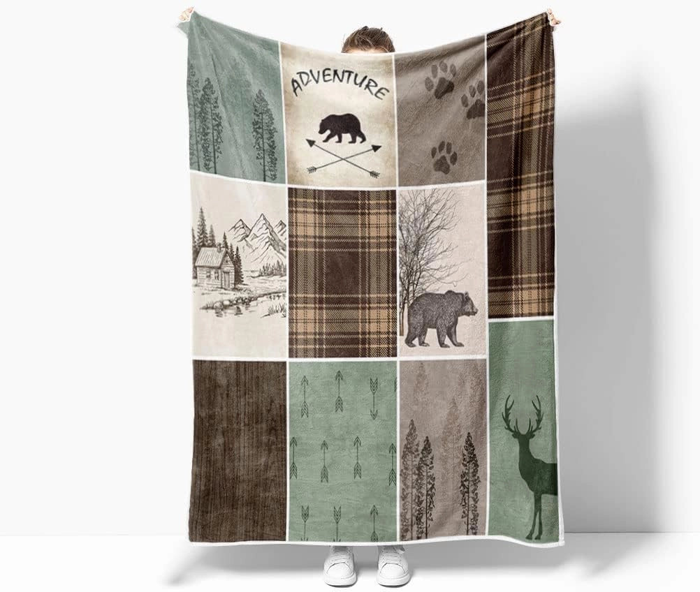 Cabin Retro Rustic Lodge Flannel Throw Blankets, Bear Deer Country Hunting Wild Animal Cozy Warm Bed Couch Blanket, White Fleece Flannel Throws to Decorate The Room and Bedroom Camping Travel