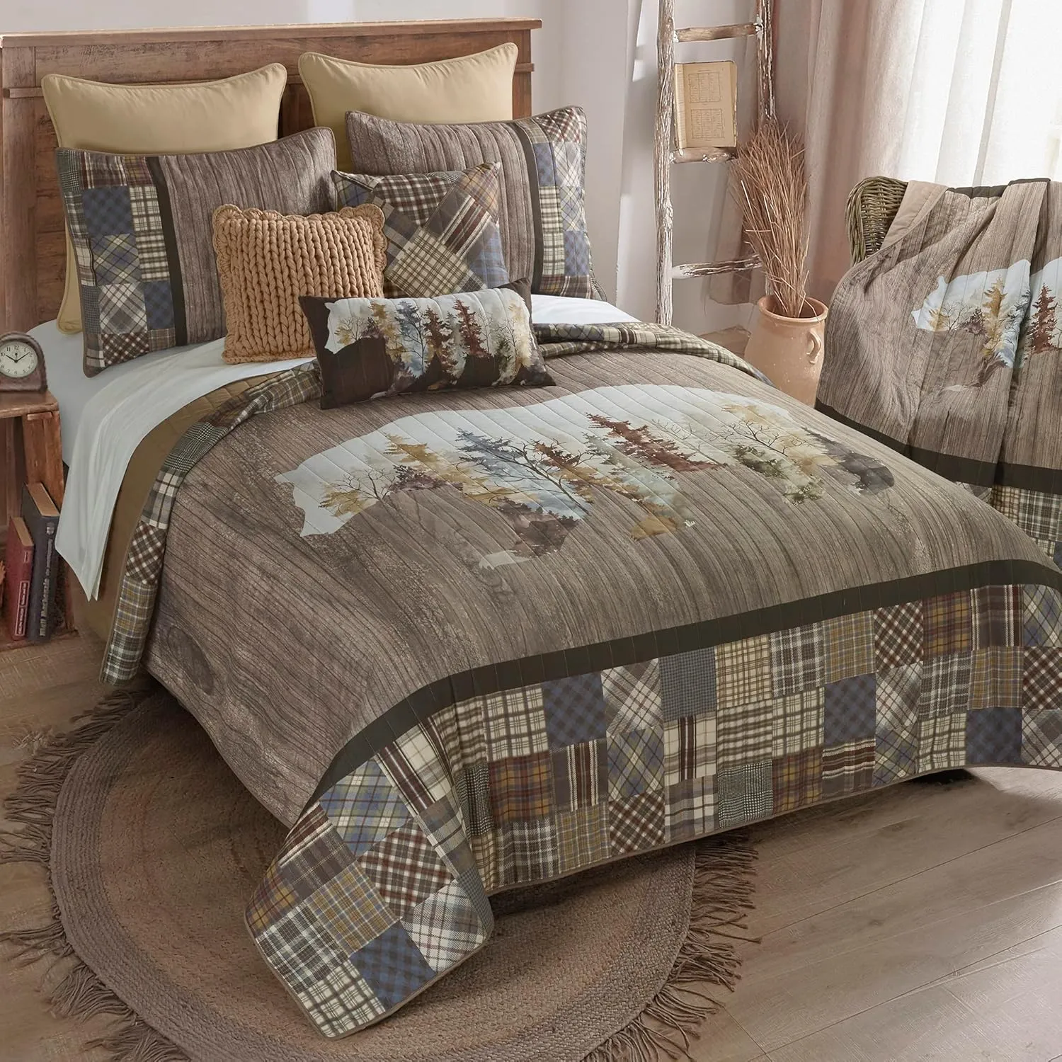 Donna Sharp Full/Queen Chimera Bear Bedding Set - 3 Piece - Ivory, Taupe, Slate Blue, Autumn Gold, Walnut, Olive and Mahogany Quilt 90" x 90" and 2 Standard Pillow Shams 20"x26"