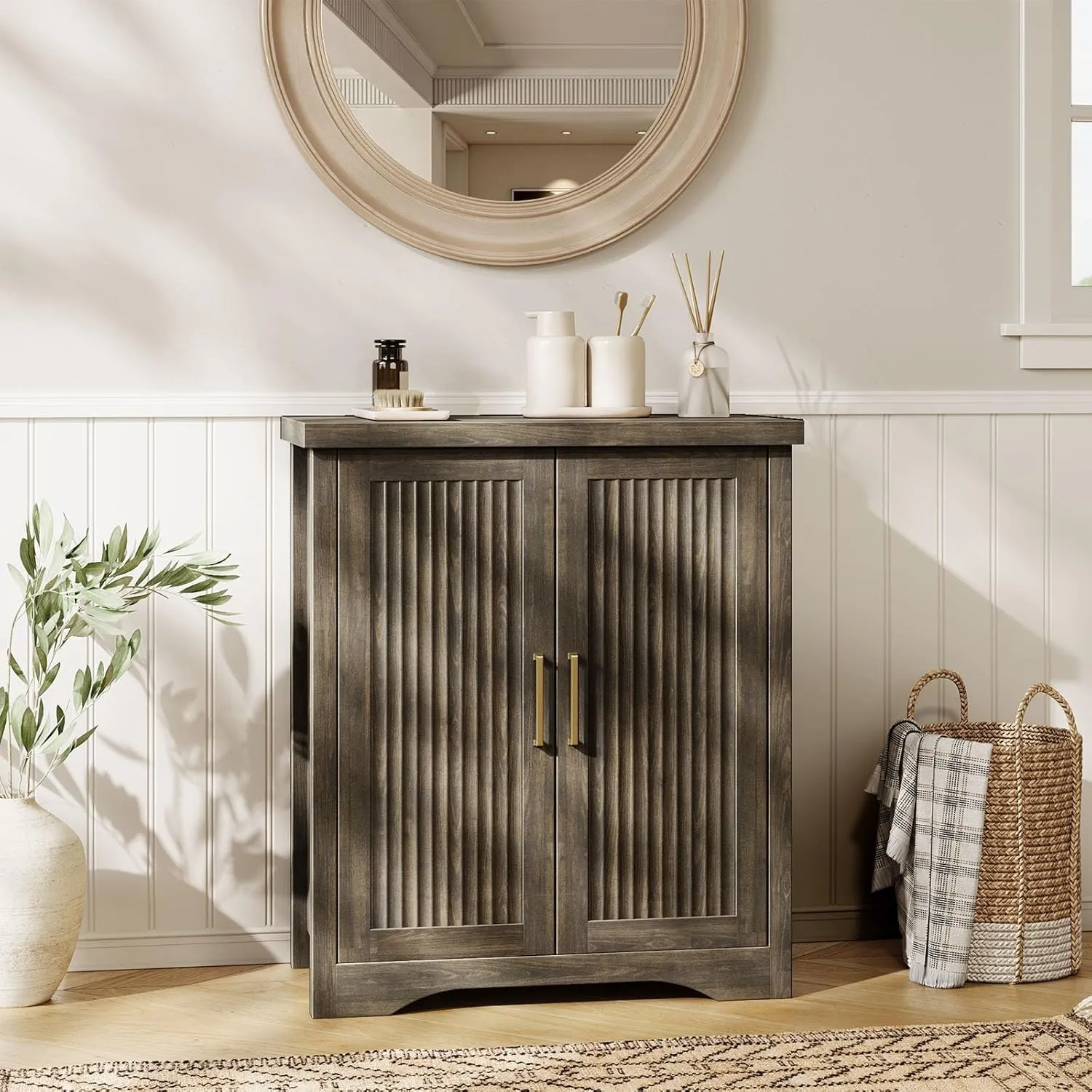 Fluted Buffet Cabinet with Storage Accent Sideboard,Modern Credenza with 2 Doors & Adjustable Shelves,Wood Coffee Bar Table Console for Dining Room Kitchen Living Room Entryway,Gray