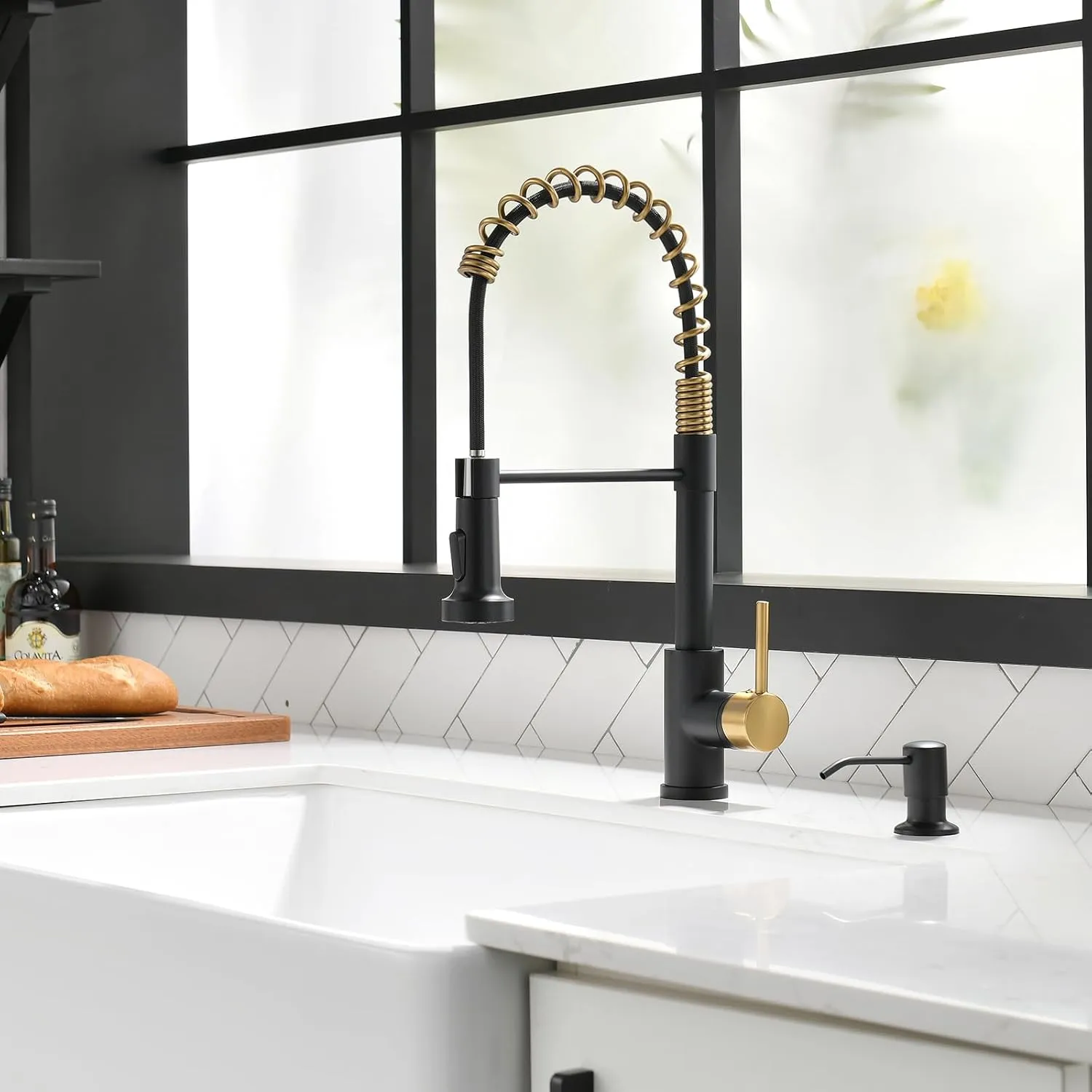 GIMILI Black and Gold Kitchen Faucet with Soap Dispenser Commercial Single Handle Spring Brushed Nickel Pull Out Kitchen Sink Faucets with Pull Down Sprayer