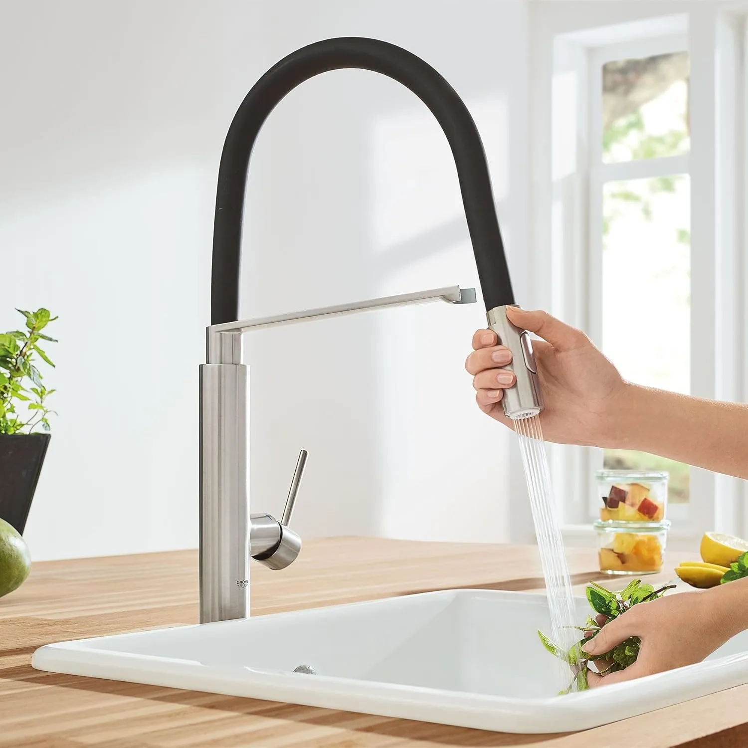 GROHE 31492DC0 Concetto Semi-Pro Kitchen Faucet with Pull-Out Sprayer Supersteel (Stainless Steel)