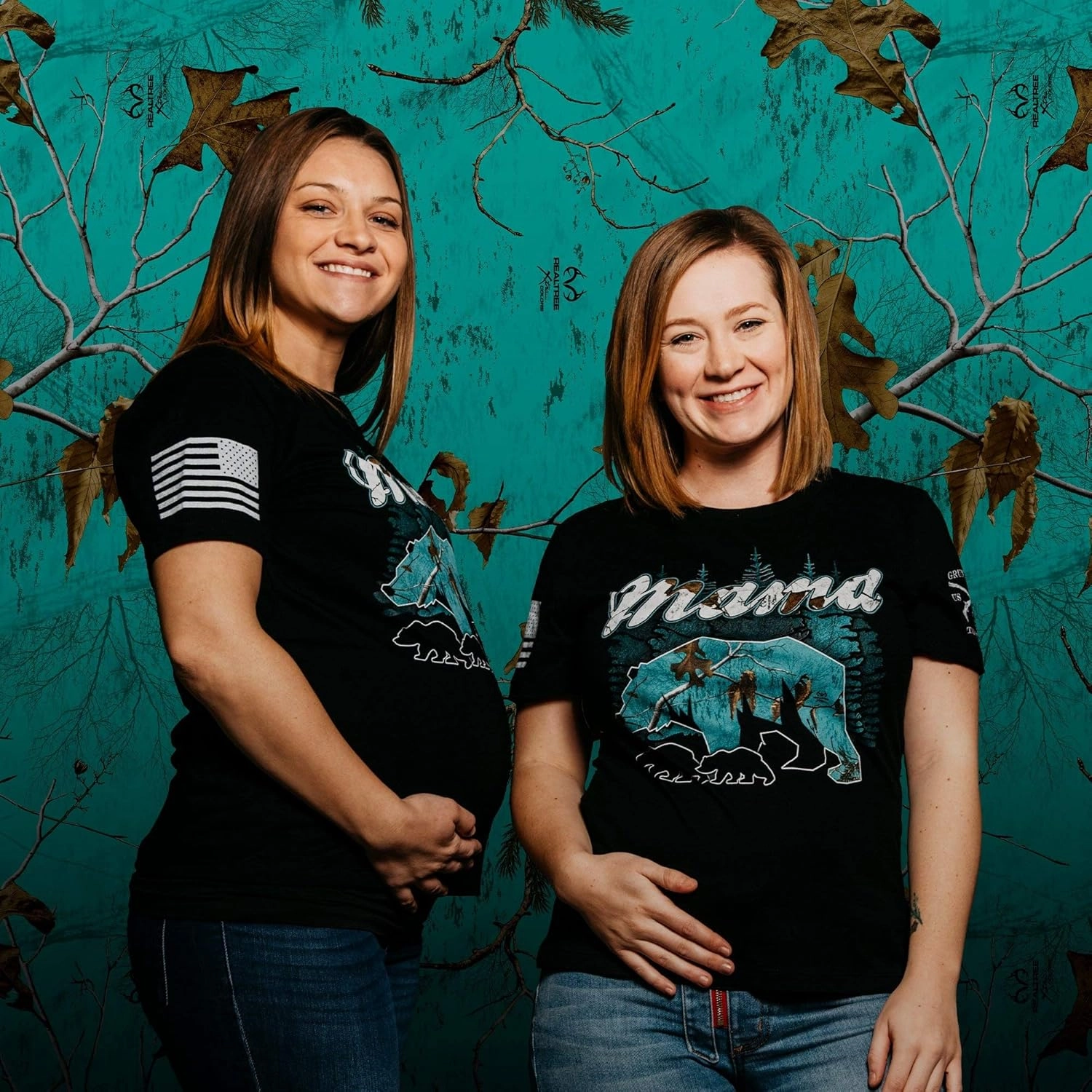 Grunt Style Realtree Xtra® Sea Glass - Mama Bear Women's T-Shirt