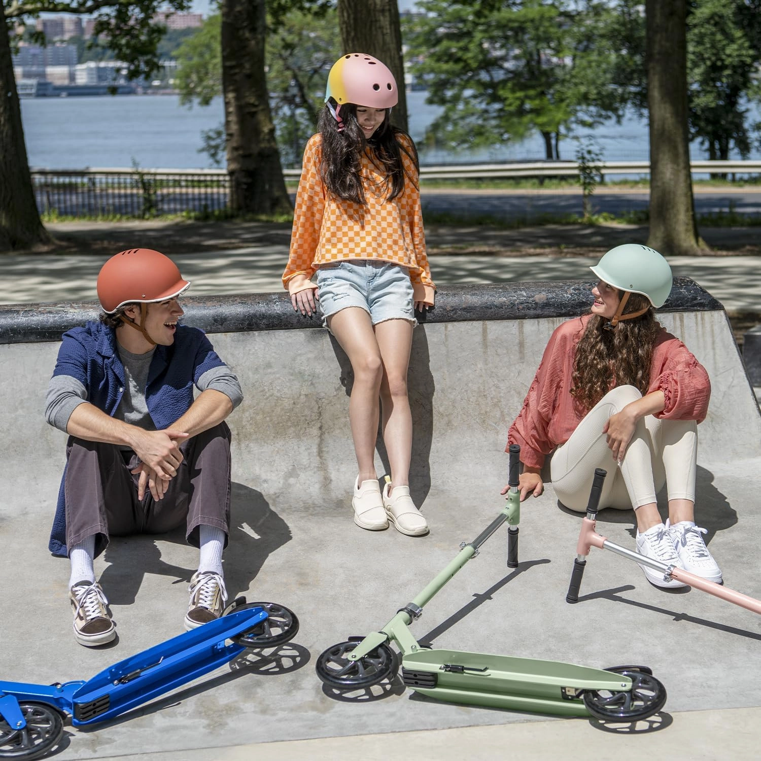 Jetson 2-Wheel Kick Scooter, Sturdy Wide Deck, Height Adjustable Handlebar, Rear Brake, Easy-Folding Mechanism, 8 inch wheels
