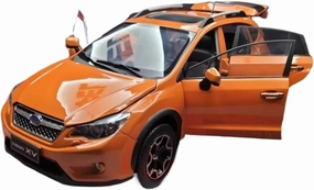 Metal Car Model 1:18 for Subaru XV 2014 SUV Miniature Vehicle Model Replica Car Collection Ornaments Die Cast Vehicles
