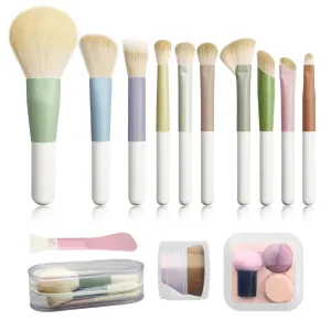 Mini Travel Makeup Brush Set with Case, Foundation Makeup Brush, Silicone Face Mask Brushe& Makeup Sponge, Mini Makeup Brush Set for Powder, Eyeshadow, Highlight, Contour, Blush, & Concealer