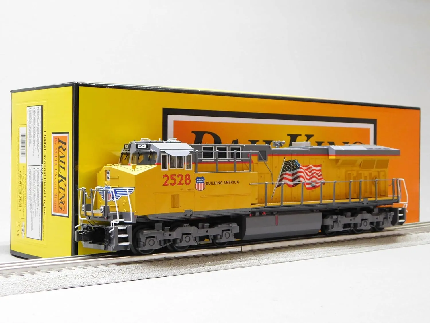 MTH RAILKING Union Pacific UP ES44AC Diesel Engine #2528 O Gauge 30-21243-1