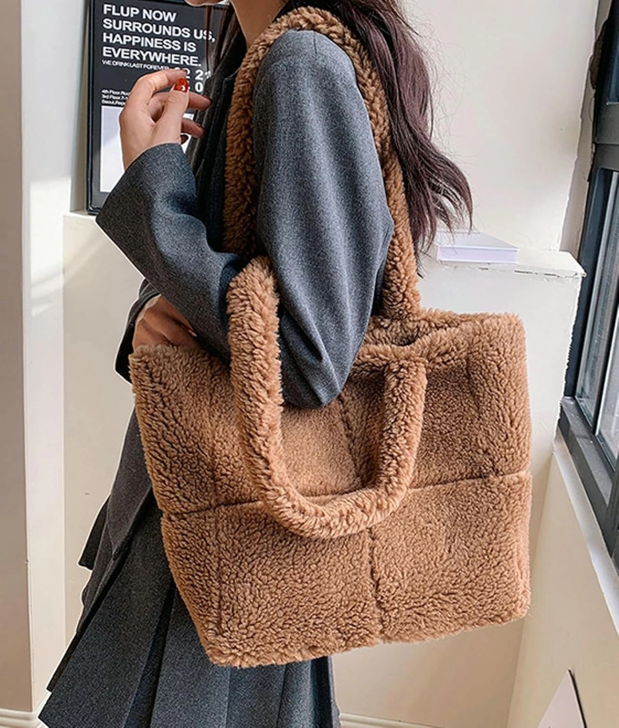 Plush Teddy Tote Bag Women 2024 Fall Winter Large Lamb Wool Shoulder Handbag Cozy Fuzzy Tote Bag