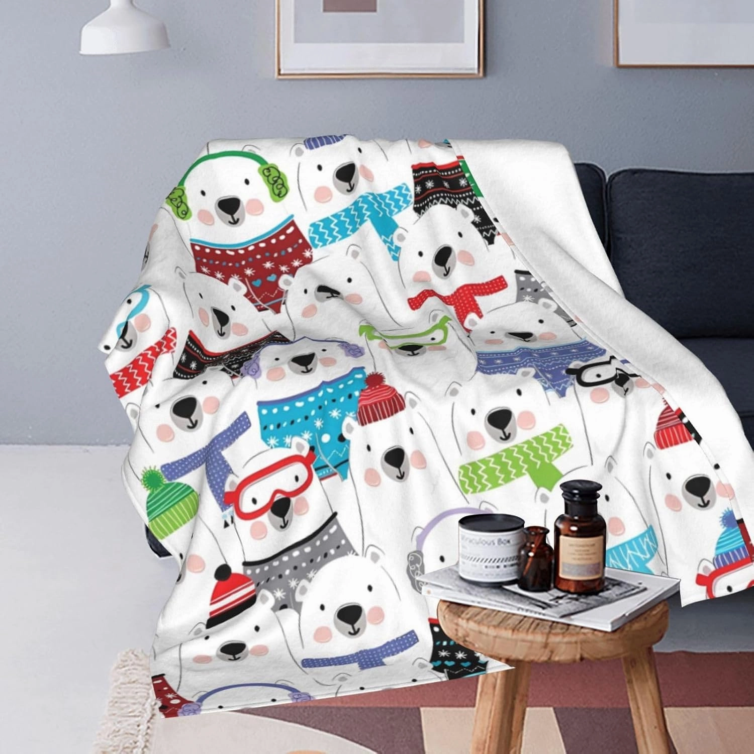 Polar Bear Blankets, Lightweight Plush Fuzzy Cozy Soft Flannel Blanket for Bed, Sofa, Couch, Travel, Camping 60"X50"