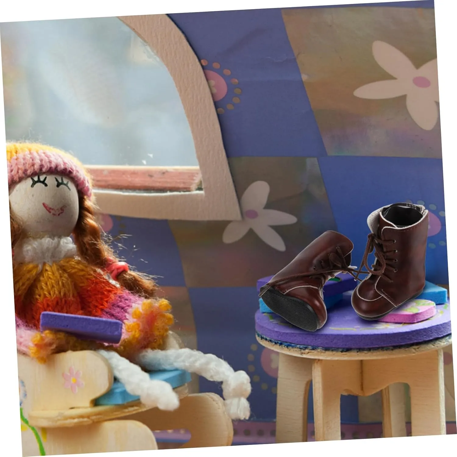 SUPVOX 5 Pairs Miniature Dollhouse Boots of Cute Mini House Boot Models for Dolls Safe Resin Material for Dollhouse Decoration and Miniature Scene Layouts