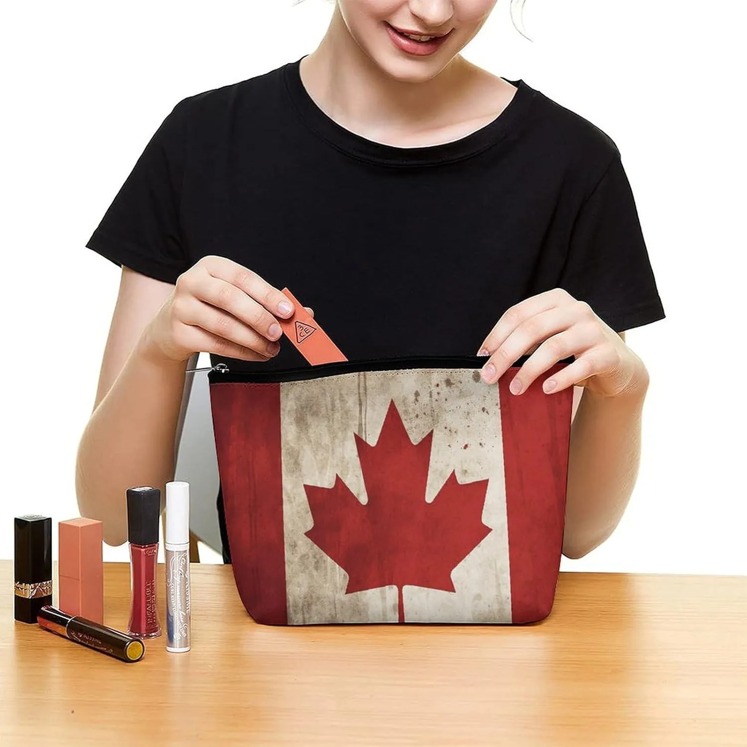 Toiletry Bag for Women Retro Canada Flag Cosmetic Bag Portable Capacity Travel Makeup Bags with Zipper Lightweight Cute Beauty Makeup Organizer for Traveling, Accessories, Essentials