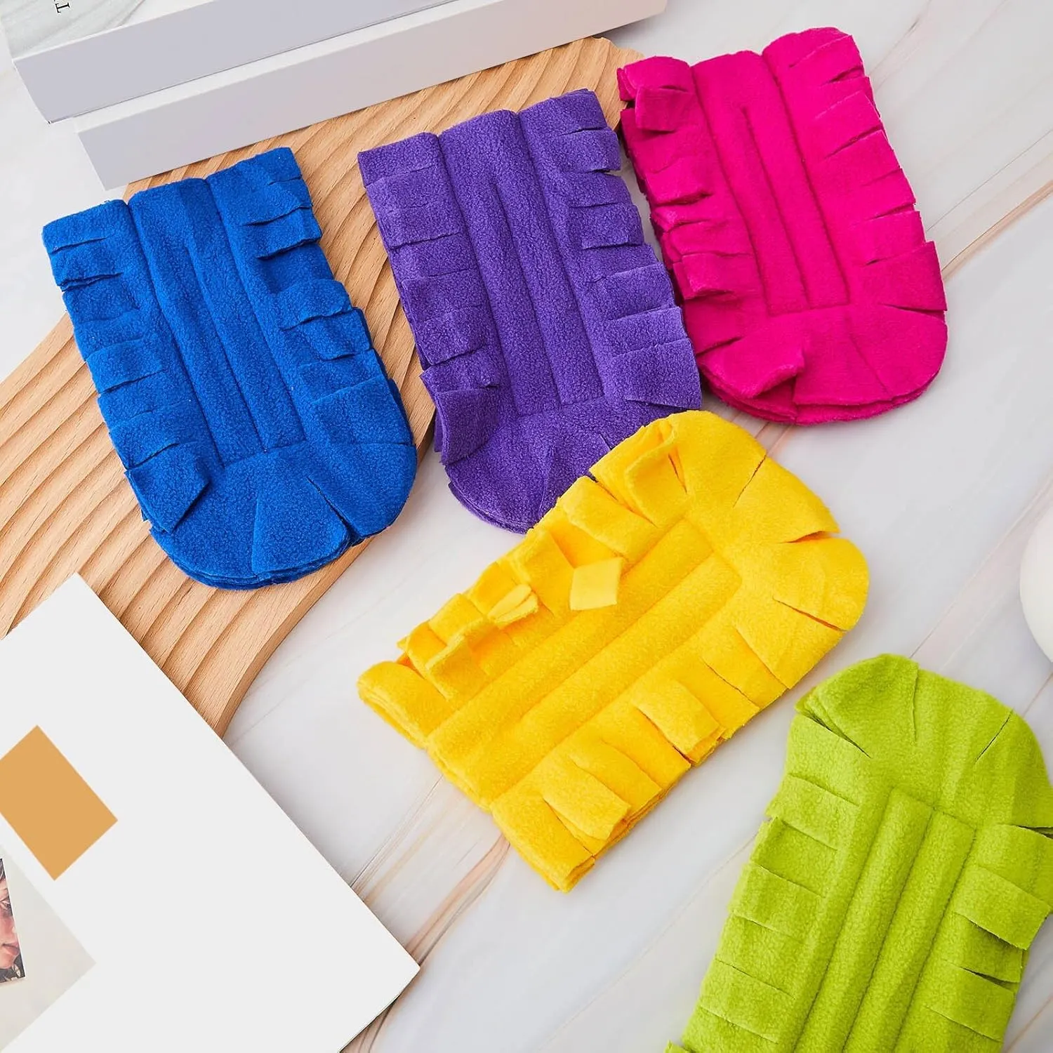 Zubebe 12 Pcs Fleece Duster Refill Reusable Duster Refills Washable Hand Cleaning Pads Heavy Duty for Cleaning Ceiling Fan Window Kitchen (Dark Color)